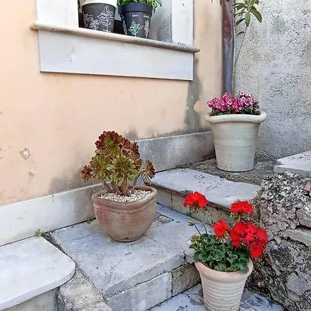 Holiday home Casa Basilico' A Vicino Duomo S. Giorgio